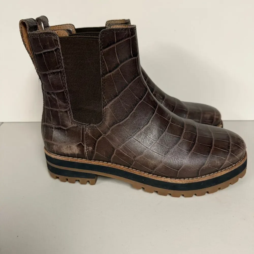 MADEWELL The Ivy Chelsea Boot Croc Embossed Leather Lug Sole Womens Sz 5.5 MA428